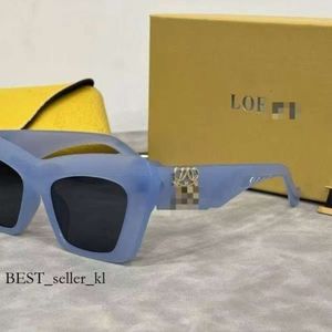 Óculos de sol ovais de óculos de sol Loewve Sunglasess