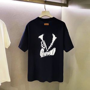 夏のデザイナーTシャツメンズアンドレディースシャツ愛好家半袖ホットドリルテクノロジー高度なファブリックデザイナーは、男性用のスポーツウェアストリート服Tシャツを作る