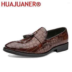 Casual Buty Patent skórzane męskie Oxford For Men Business Comfort Spring Autumn Slip na mokasynach Formal Dress Club Flats