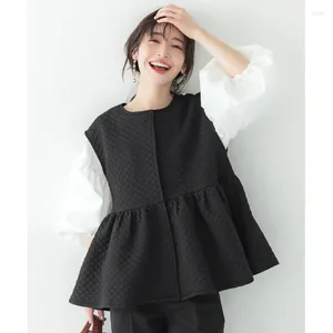 Coletes femininos colete de algodão feminino Japão Coréia 2024 Autumn Winter Ruffle Edge Moda de moda casual Splice preto quente desgaste do casaco