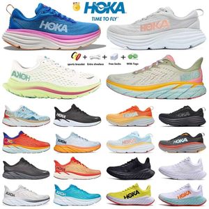 Мужчины Hokahh Женские кроссовки Hokahs One Clifton Bondi 8 Черно -белый шок, поглощающий дорогу, углерод, дизайнерские кроссовки