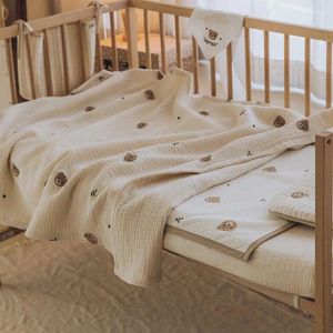 Cobertores Clante de bebê Bordão de 6 camadas Bordado urso estampe