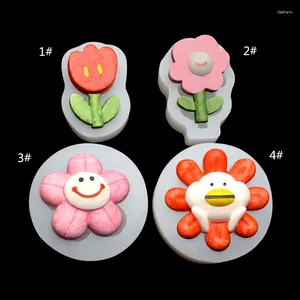 Baking Moulds 4 Style Cartoon Flower Silicone Mold DIY Tulip Sunflower Plaster Glue Car Decoration Ornament Hand Making