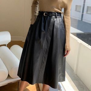 スカート本革女性服イングランドファッションサッシウエスト傘プリーツスカートファムシックベージュフォールドストリートウェア