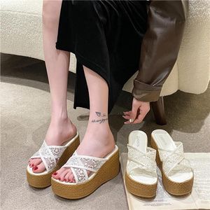 Dress Shoes 2024 Summer Style Fashionable And Comfortable Lace Flip-flops Wear-resistant Thick-soled Wedge Sandals For Women