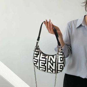 Designer Womens Handbag Texture Liten Summer New Womens Korean Fashion Trendy Chain Single Shoulder Crossbody Underarm Bag