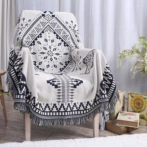 Blankets Cotton Blue And White Geometry Sofa Blanket Classical Office Lunch Full Cover Air Conditioning Multi Functional Knitting