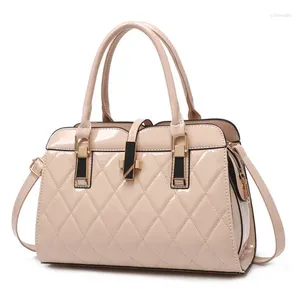 حقائب سهرة Daimond Lattice Messenger Women Leather Leather Forms for Sac A Main Ladies Hand Female Fashion