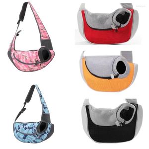 Cat Carriers Pet Sling Puppy Dog Carrier Bag Hands Free med justerbar vadderad rem frampåse Single Axel Both Tote