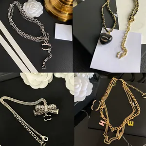 Luxury Brand Designer Pendants Necklaces Crystal 18K Gold Plated Brass Letter Choker Pendant Necklace Beads Chain Jewelry Accessories Gift