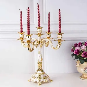 Titulares de vela Nordic Vintage 3 Arm Centerpieces para tabelas liga de zinco 5 Acessório de decoração de casa de luxo