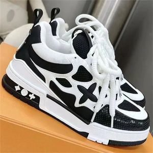 2024 NEW Designer Men Causal Shoes Fashion Woman Leather Lace Up Platform Sole Sneakers lovers White Black mens womens veet suede 35-45 M10