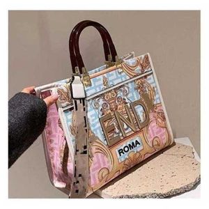 2024 New Designer womens crossbody shoulder Can Be And Mixed Batches Large Graffiti Painted Printing Product bag