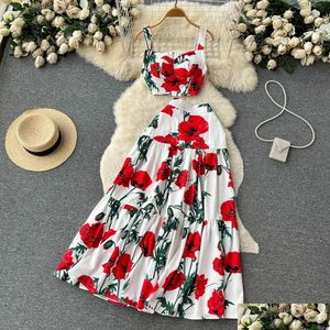 Tvådelt klänning Summer Runway Sicilien blommig matchande kläder kvinnor Korta spaghetti rem gröda topp lång maxi semester kjol 2 set dro dhfax