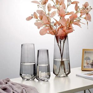 花瓶ストレートガラス花瓶モダンシンプルクリエイティブリビングルームの装飾ドライフラワーデスクトップ装飾品の家庭用品