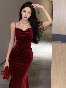 Casual Dresses Vintage Sexy Prom Red Long For Women Spaghetti Strap Slit Velvet Beach Bandage Bodycon Midi Dress Party Elegant 2024