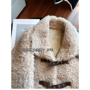 الشتاء 0C237M15 Lamb Wool Women's Coat Wore