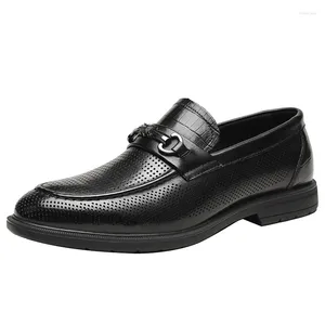 Sıradan ayakkabılar yaz nefes alabilen erkek mokasenler, içi boş orijinal deri yumuşak dip kayması rahat iş erkek