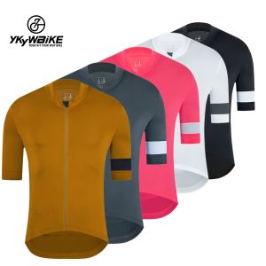 Uppsättningar YKYWBIKE 2022 Cykeltröjor Set cykel uniform Summer Cykel set Road Bicycle Jerseys Mtb Bicycle Wear Classic Cycling Clothing