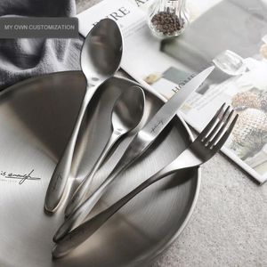 Servis uppsättningar 16-stycken Western Table Silver Silver Matte European Style Steak Knife Fork and Spoon Cuter Set