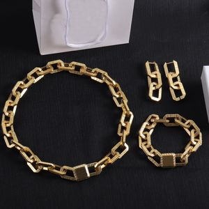 Designer retro fyrkantig lapptäcke halsband armband geometrisk retro tjock kedja choker halsband utsökt minimalistisk avancerad armband örhängen smycken leverans ms36