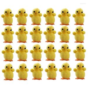 Figurine decorative 24 pezzi Simulazione di Pasqua Giallo Mini giocattoli Mini giocattoli Phin Phin Chicken Decor per bambini