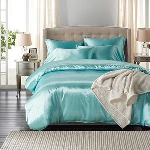 High -End -Rayon Satin Queen -Bettwäsche Set Luxus Home Single Double Duvet Cover Set Silky King Decors Covers Pillowcases 240403