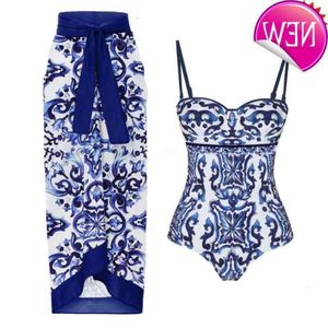 Designer Sexy Bikini Sets 2024 New Fashion Swim wear Vintage Women One Piece Swimsuit Set Luxury Tankini Sexy Beach Wear Floral Printed Bathing Suit tankini 240