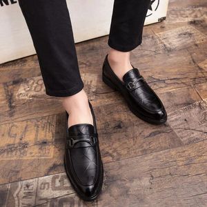 Casual Shoes Designer Luxury Mens Wedding Dress Loafers Brand Business Moccasin Leather Buckle Driving Formal Suit For Men B335