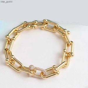 Charm Bracelets 럭셔리 러브 러브 러브 다이아몬드 디자이너 팔찌 편지 여성 팔찌 패션 여성 클래식 보석 고품질 고품질 925 은빛 좋은 선물