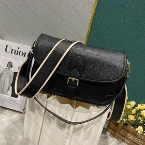 Tasarımcı Çanta Kadın Omuz Çantası Lüks Çanta Saddles Çantalar Moda Çantası Crossbody Bags Tote Çanta 46388/46386 Deri yüksek kaliteli cüzdan