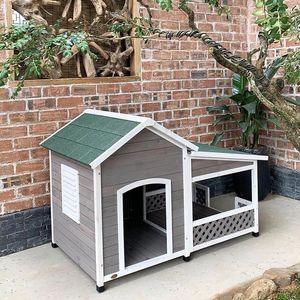 犬のアパレルウォーター冷却エアコンヴィラミディアム犬小屋の家は木製の屋外田舎のケージ