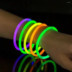 Party -Dekoration 50/100pcs Glow Stick Fluoreszenz Neon Halskette Armbänder Licht für Hochzeitskonzert