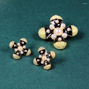 Orecchini per borchie geometriche Croce nera smalto perle per perle gioielli Gift per gli accessori per donne