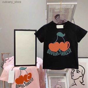 T-shirts Childrens T-shirt Boys Girls Sets Kids Short Seve Top Child Designer Clother With tter Strawberry Black White Size 90-160 L46