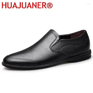 Casual Shoes Men Smart Slip w 2024 Sprint Summer Business Men's Oryginalne skórzane czarne obuwia łodzi męskiej oddychają miękki