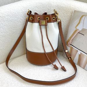 Designer bucket bag High quality cross body bag Luxury women's bag fashion shoulder bag Leather bag Linen bag Large capacity bag Summer bag Autumn bag