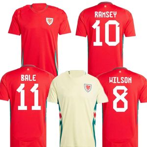 Soccer Jerseys Wales 24-25 Hem 10 Ramsey Anpassad thailändsk kvalitet 11 Bale 8 Wilson 7 Allen 15 Ampadu 6 Rodon 13 Moore Kingcaps Lokal design din egen fotbollskläder