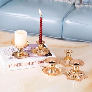 Ljusstakar juldekorhållare guldjärn ljusstake magasin europeisk romantisk stativ hemfestival bröllop centerpieces