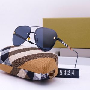 Moda Lüks Tasarımcı Kadınlar İçin Güneş Gözlüğü Erkekler Gözlükleri Lisa Beach Street Fotoğraf Küçük Sunnies Metal Tam Çerçeve ile Aynı Güneş Gözlüğü Kutu