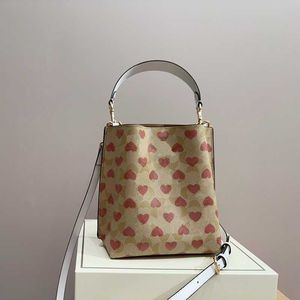 Sacchetti a forma di cuore borse da design a tracota per donna borse da lavoro eleganti borse da lavoro eleganti 240108