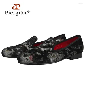 Casual Shoes Piergitar 2024 Arrival Colorful Prints Designs Black Velvet Men Slip-on Loafers Fashipin Show And Party Male Flats Plus Size