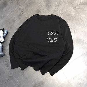 ファッション24ラージポケット3D刺繍ピュアコットンラウンドネックボトムシャツ長袖Tシャツ男性と女性のためのファッション