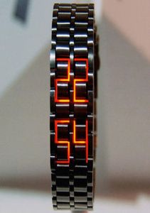 Fashion schwarz Full Metal Digital Lava Handgelenk Watch Men Redblue LED Display Men39s Uhren Geschenke für männlichen Jungen Sport kreativer CLO9190596