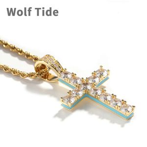 Top Quality New Blue Luminous Cross Personalized Side Glow Cubic Zirconia Pendant Necklace For Men Women Bling Crystal Rapper Hip Hop Punk Jewelry Collar