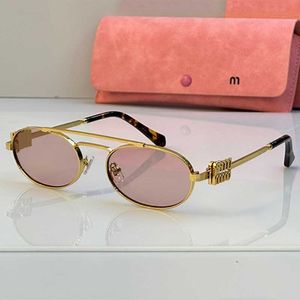 Ovali Designer Designer Logo Occhiali da sole SMU54Z Donne retrò occhiali da sole in metallo chiaro telaio a doppio ponte Uv400 Pink Lens 24ss Nuovi occhiali da sole di moda