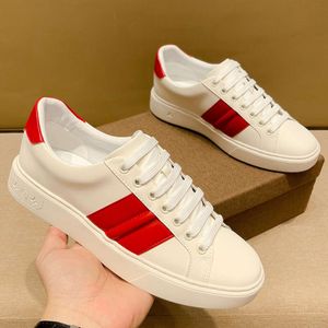 Luxury International High End Paris Little White Shoes Herr Mens äkta läder kinesiska röda tidvattnet varumärke casual board sko trend