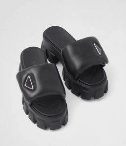 Толстая подошва тапочки и сандалии дизайнерская женская резиновая платформа для горячей обувной платформы женская удобная повседневная обувь, оборудованная пляжной шнурской коробкой Eu35-40