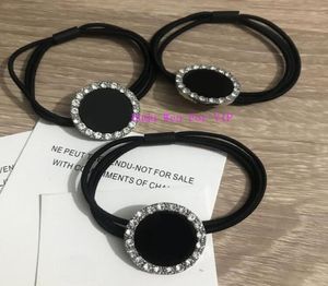 رمز الأزياء المعدني رمز الشعر الكلاسيكي علاقات الشعر مرنة Matel buckle Rhinestone Rope Rope Hairband Party Gift VipCards1319553