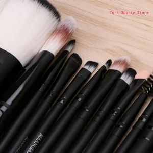 Beauty Make Up Brush Set Soft Cosmetic Eyeshadow Lip Foundation Bushes 22pcs 240403
